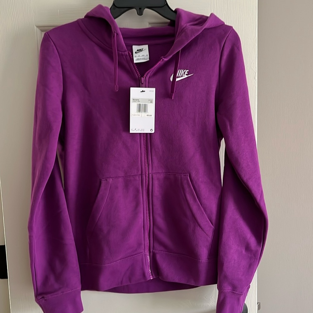 nike hoodie